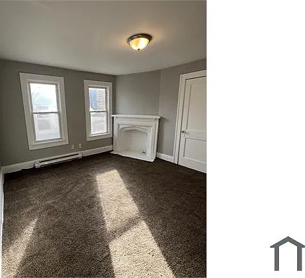 957 Thornhill Dr #UP — Photo 2