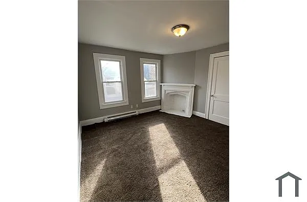 Building Photo - 957 Thornhill Dr #UP