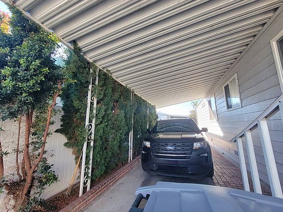 3rd image of 16444 Bolsa Chica St Space 23