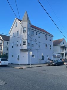 51 Fulton St, Fall River, MA, 02720