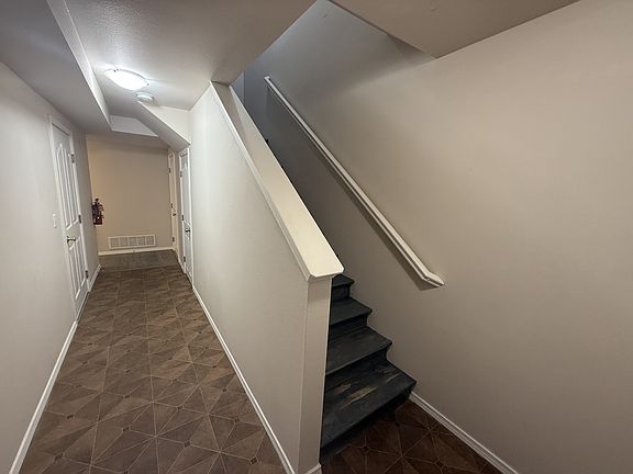 3rd image of 5545 S Irwin Dr #4