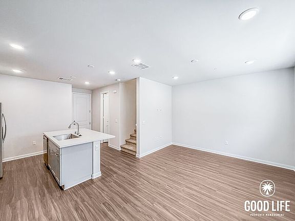 2nd image of 9194 Connolly Ln