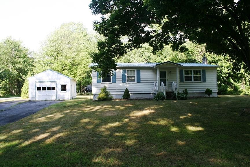 1st image of 74 Woodlawn Ln