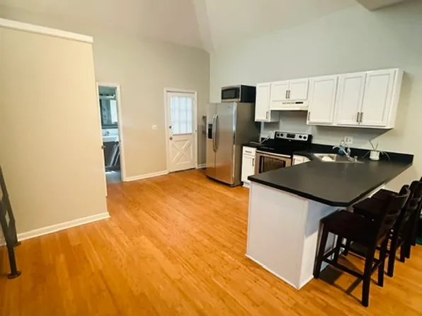 1017 Lampton Aly, Louisville, KY 40204