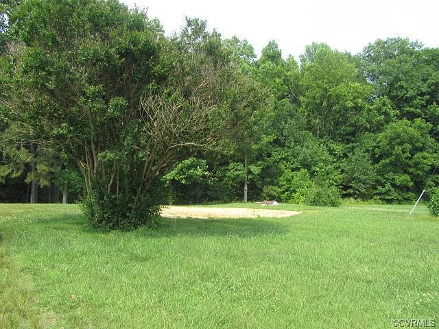 2nd image of 2723 Hickory Fork Rd
