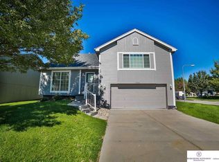 19006 K St, Omaha, NE 68135