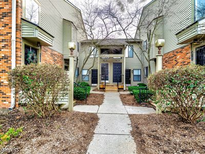 21740 Indian Creek Dr, Farmington, MI, 48335