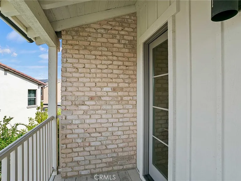 105 Cordial — Photo 38