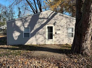 2828 S Hoover Ave, Springfield, IL 62703