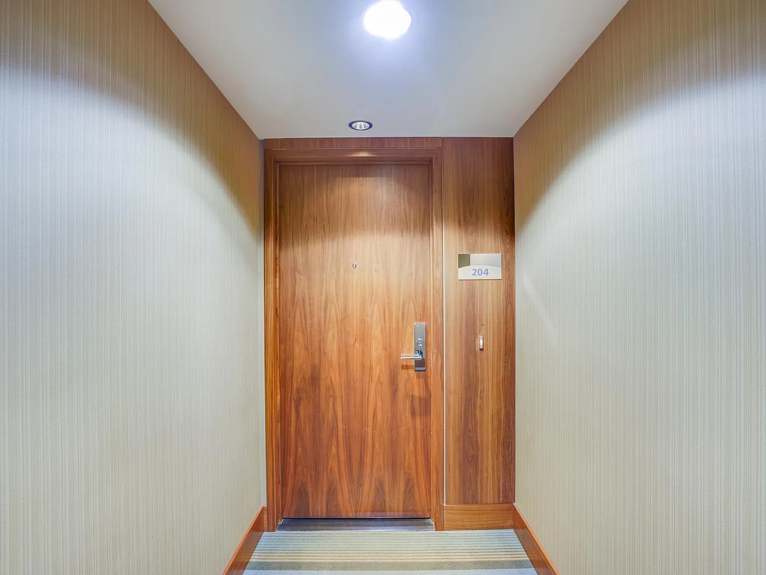 2 bed, 1278 sqft, $7,000 — Photo 4