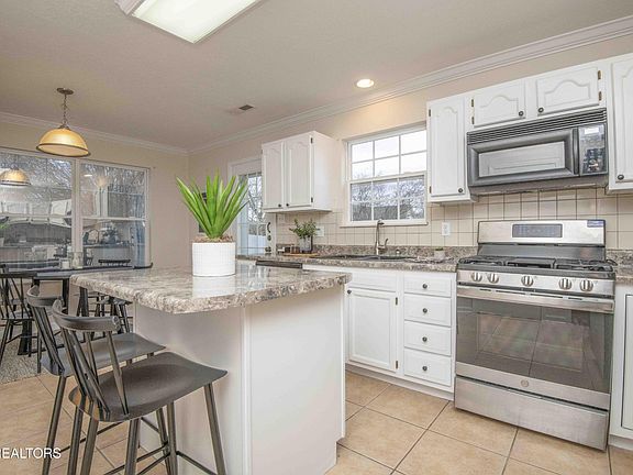 5th image of 7269 Haynesfield Ln