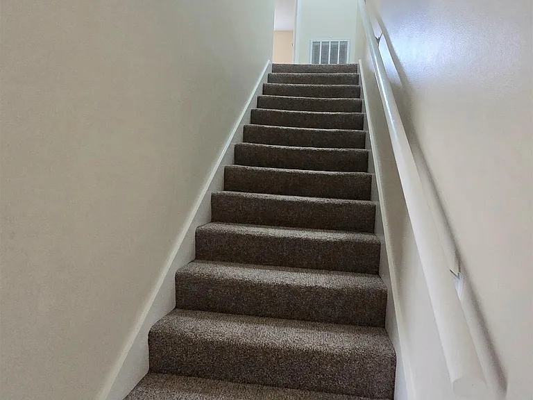 1736 Brightside Dr — Photo 12