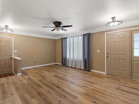 5th image of 48969 Callens Rd