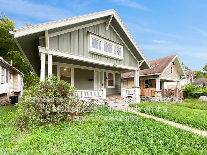 3 bed, 2.0 bath, 1744 sqft, $1,425 — Photo 2