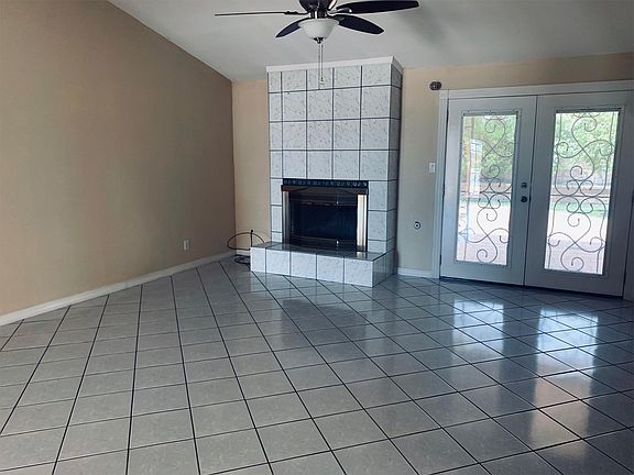 3rd image of 10605 Aire Rock Ct