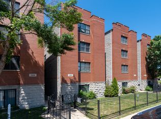 2408 W Flournoy St APT 3, Chicago, IL 60612