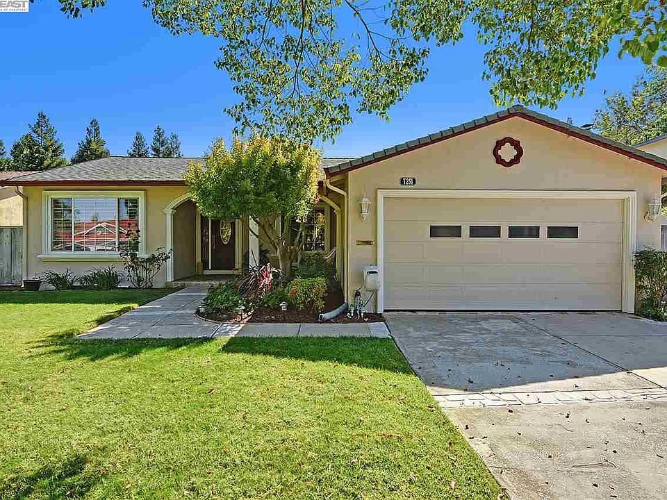 1st image of 7251 S Valley Trails Dr