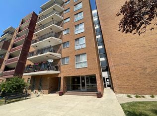 300 Park Ave APT 245, Calumet City, IL