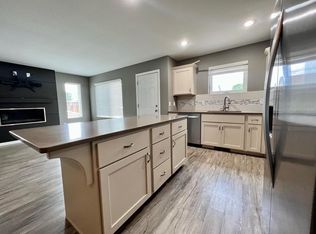 411 La Paz Ave, Bismarck, ND 58503