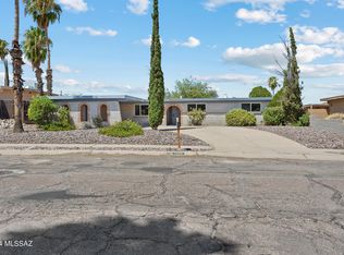 9520 E Watson Dr, Tucson, AZ 85730