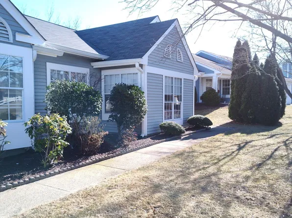 1130 Thornbury Lane #B, Manchester, NJ 08759