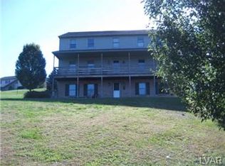 4140 Friedens Rd, Slatington, PA 18080