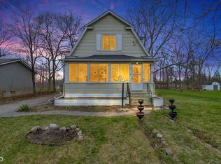 128 Court St S, Standish, MI 48658