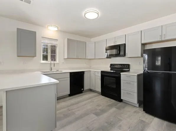 1412 10th St, Greeley, CO 80631