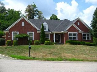 6417 Taylor Rd, Cincinnati, OH 45248