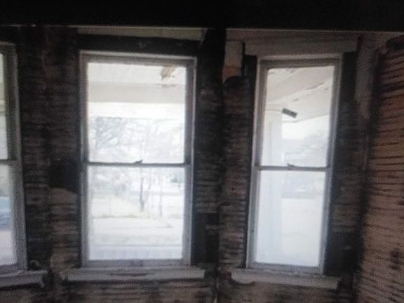 2nd image of 330 Richton St
