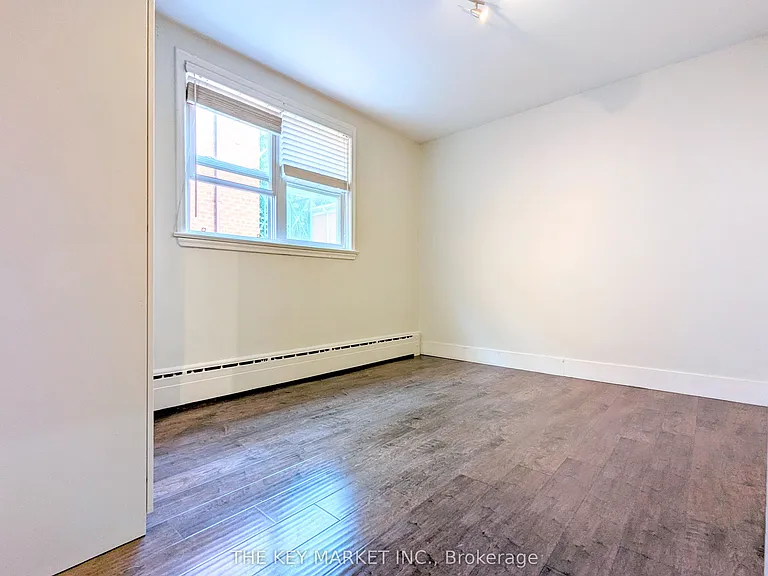 211 Saint Clements Ave #2 — Photo 21