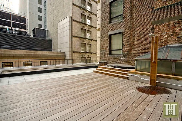 Rented by Halstead Real Estate | media 22