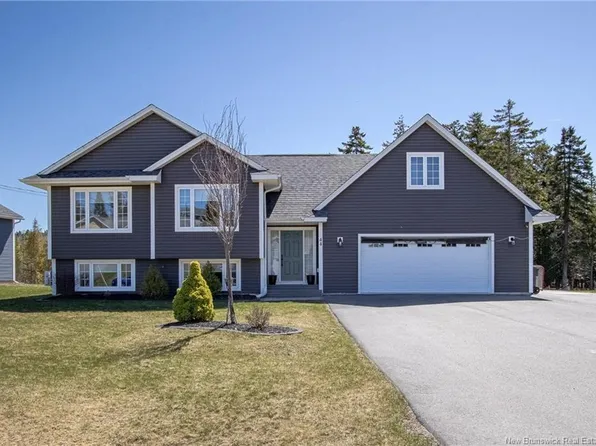 44 Leah Blvd, Quispamsis, NB E2E 6E7