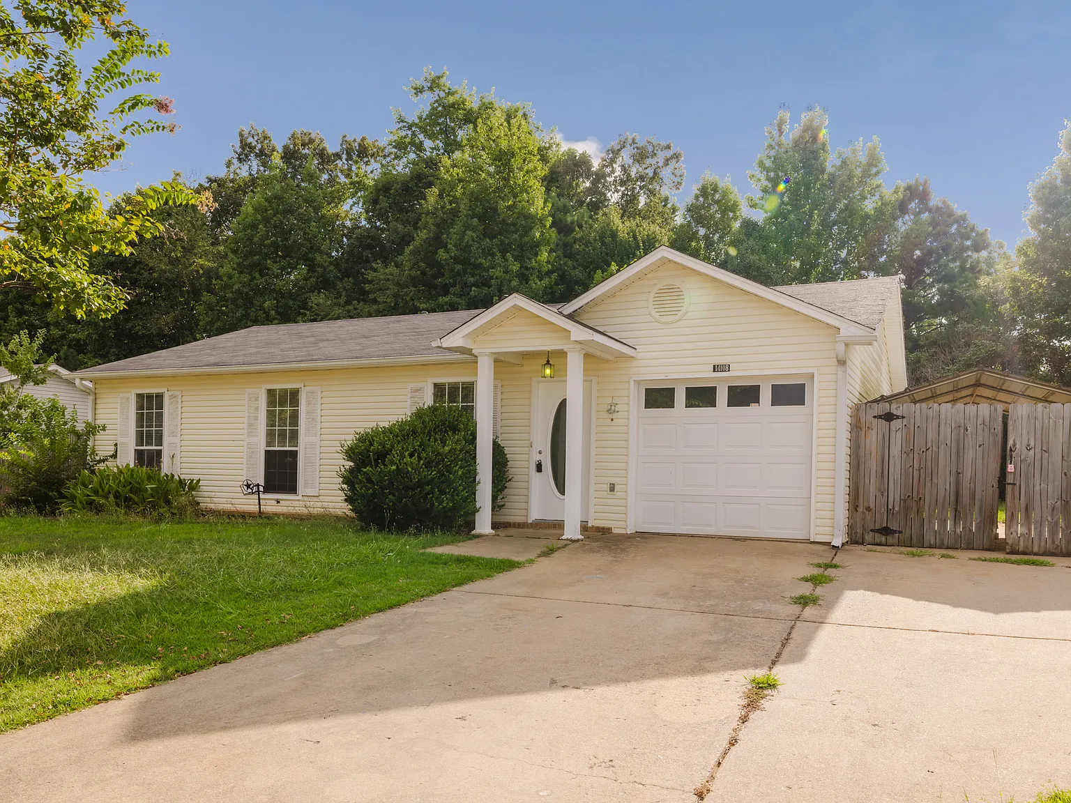 14108 Cherry Hill Dr — Photo 3