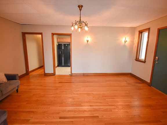 5th image of 106-122 Bellefonte Ave #1
