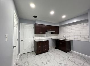 413 Allens Aly, Wilmington, DE 19801