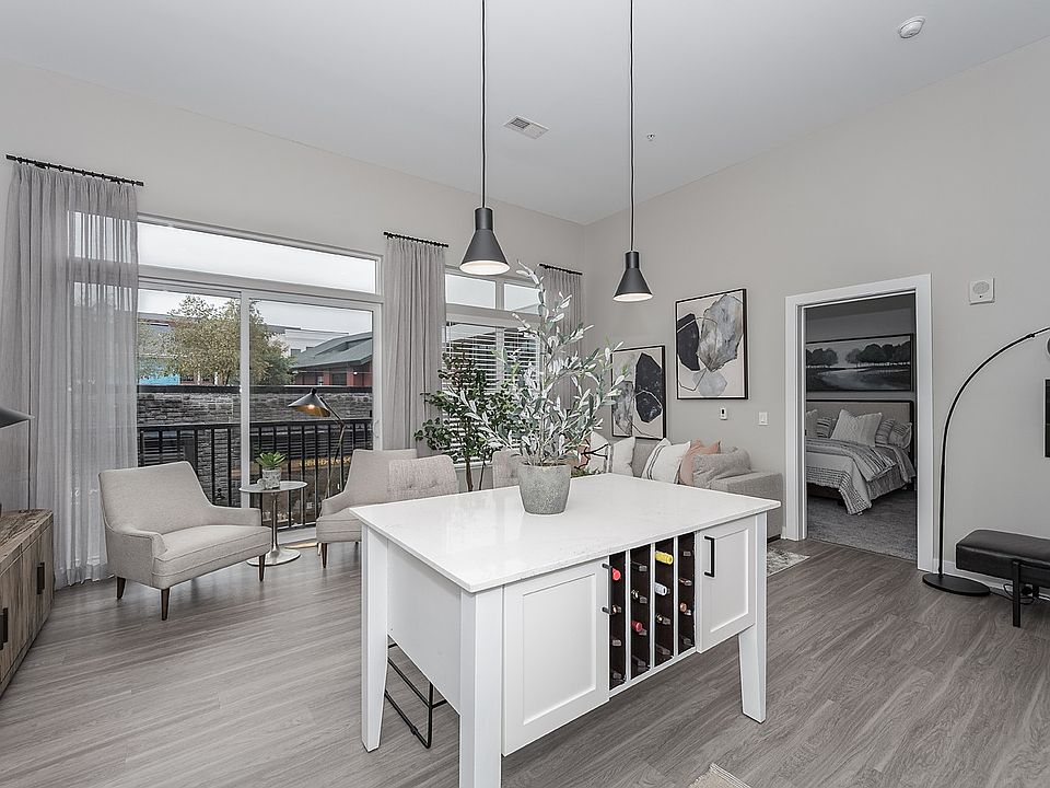 Liberty Center Apartments 7560 Blake St Liberty Township OH Zillow