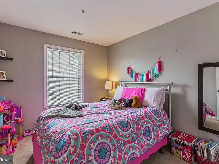 4801 Aberdeen Ln — Photo 10
