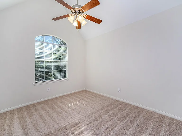 158 N Magnolia Pond Pl — Photo 18