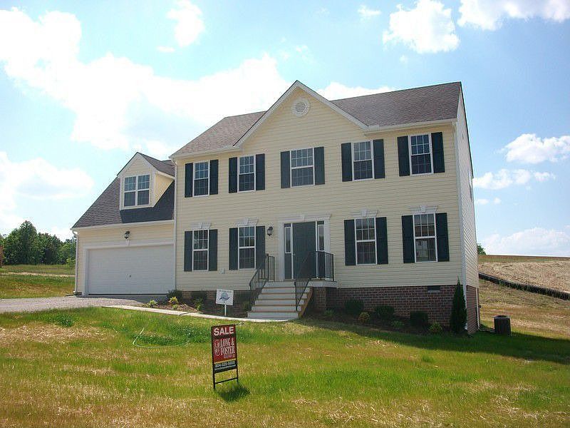1st image of 2943 Lookout Ln
