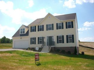 2943 Lookout Ln, Hopewell, VA 23860