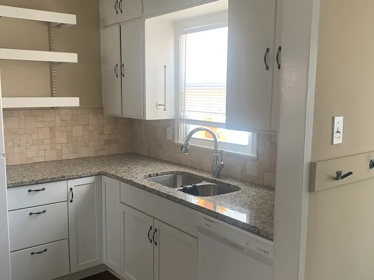 1228 SW Frazier Ave — Photo 7