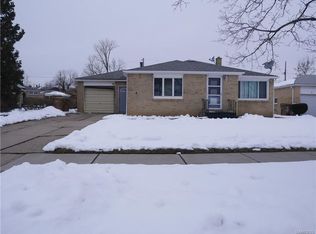74 Victoria Blvd, Cheektowaga, NY 14225