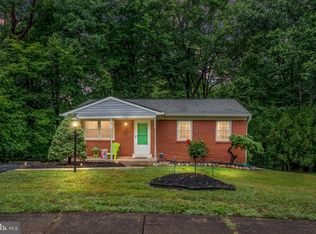 13822 Londonderry Ct, Woodbridge, VA 22193