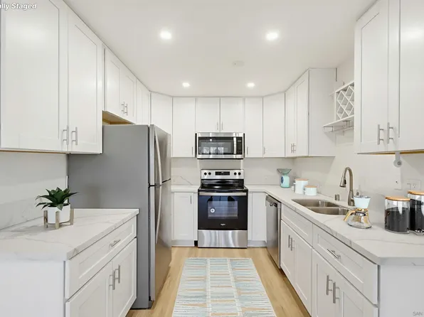 10225 Caminito Cuervo Unit 146, San Diego, CA 92108
