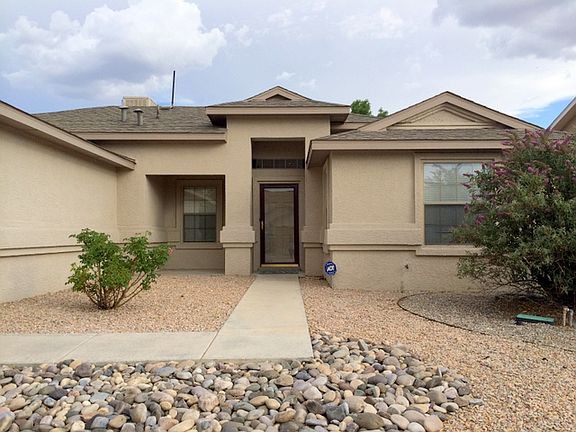 2nd image of 7116 Luz De La Luna Pl NW