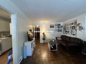 36 Highland Ave, Cambridge, MA