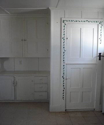 3rd image of 17 Chapel St