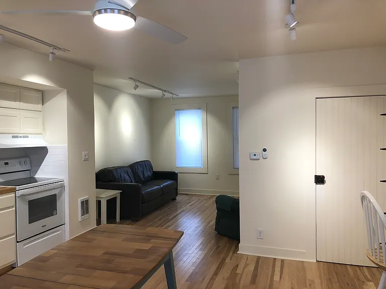 15 Prospect St — Photo 3