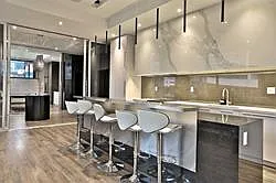 290 Adelaide St W #2106 — Photo 7